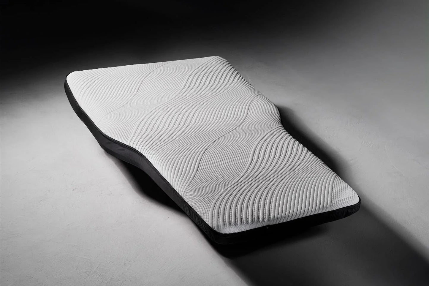 Snuuzu Campingmatras voor de Tesla Model Y