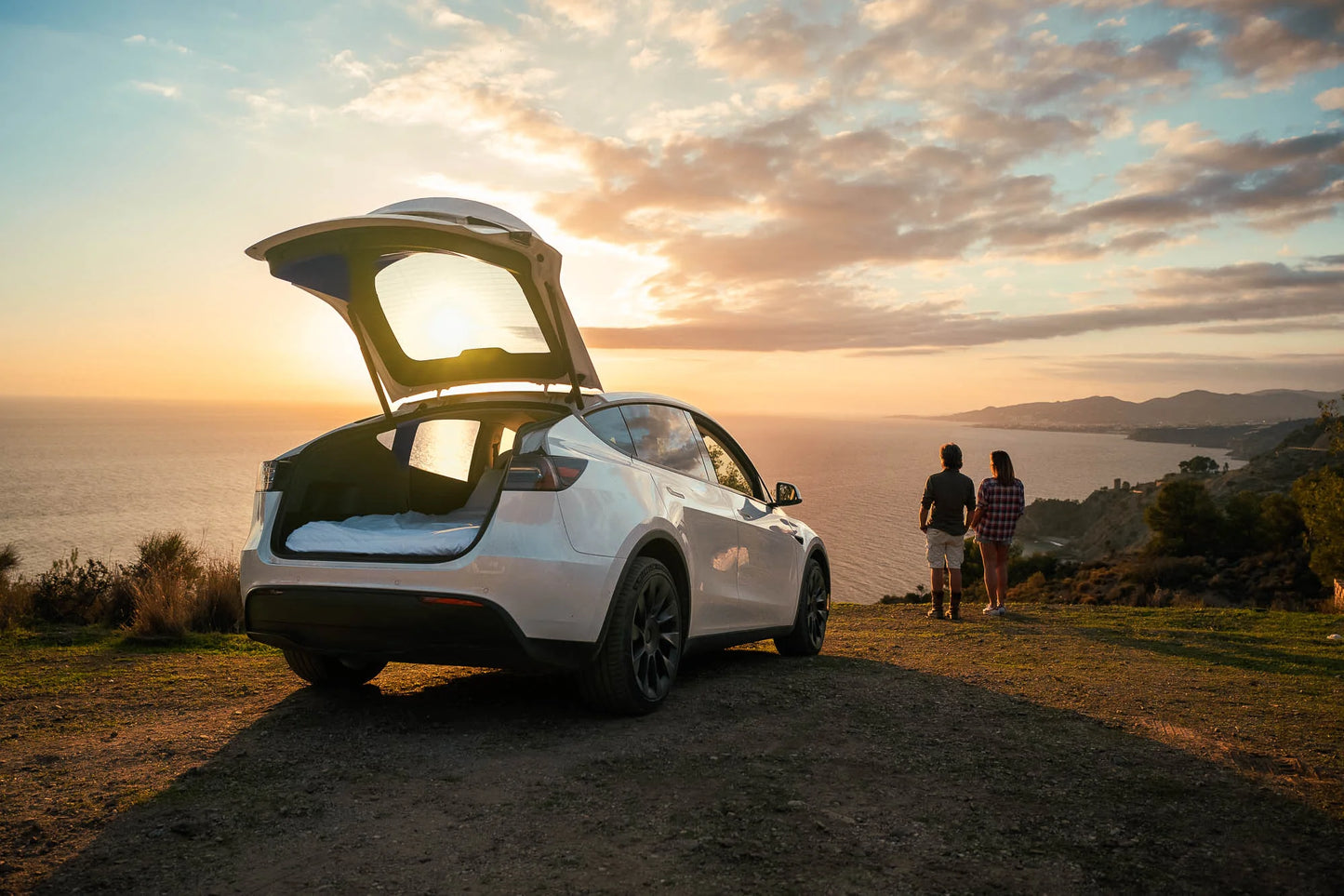 Snuuzu Campingmatras voor de Tesla Model Y